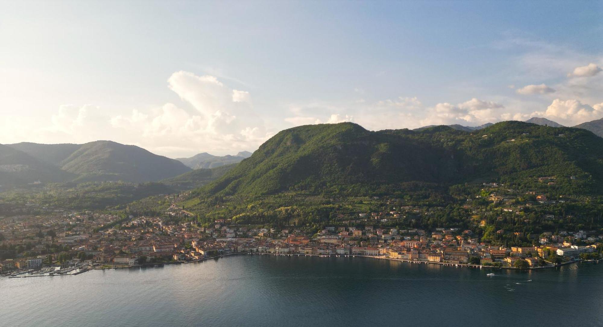 Azzurra Apartment Salò Екстериор снимка