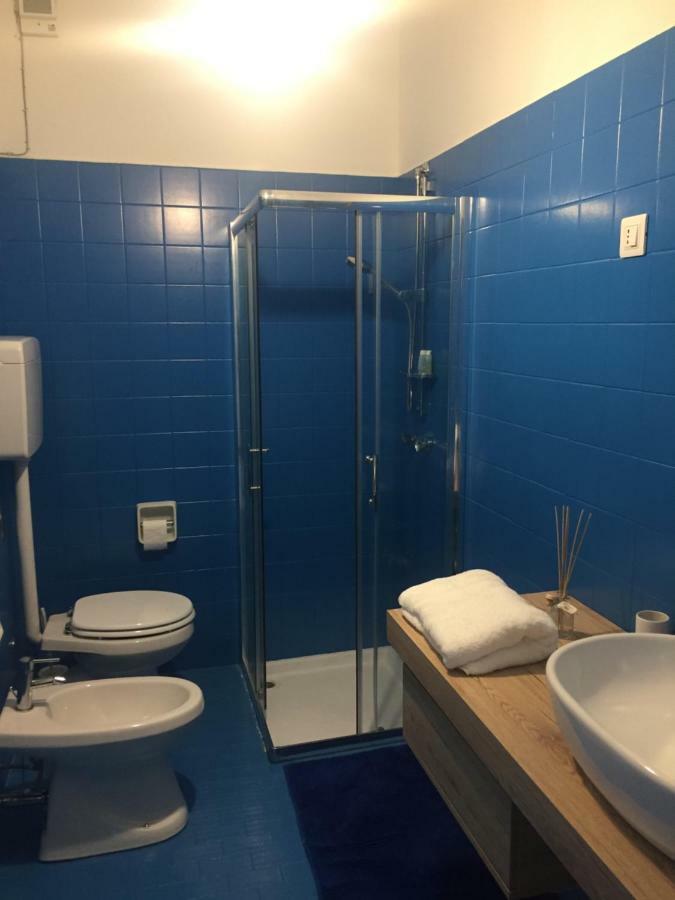 Azzurra Apartment Salò Екстериор снимка