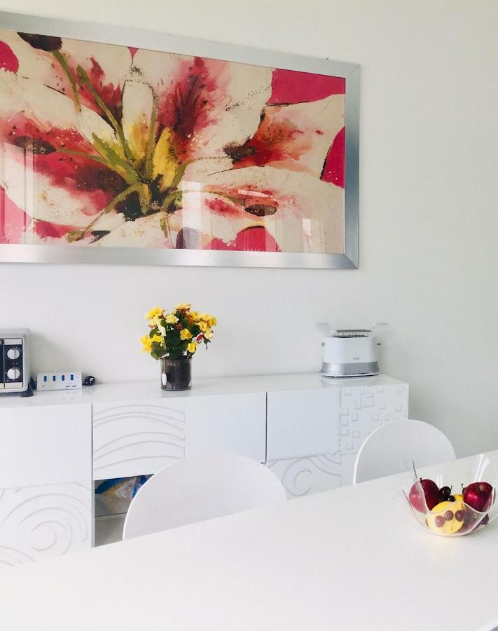 Azzurra Apartment Salò Екстериор снимка